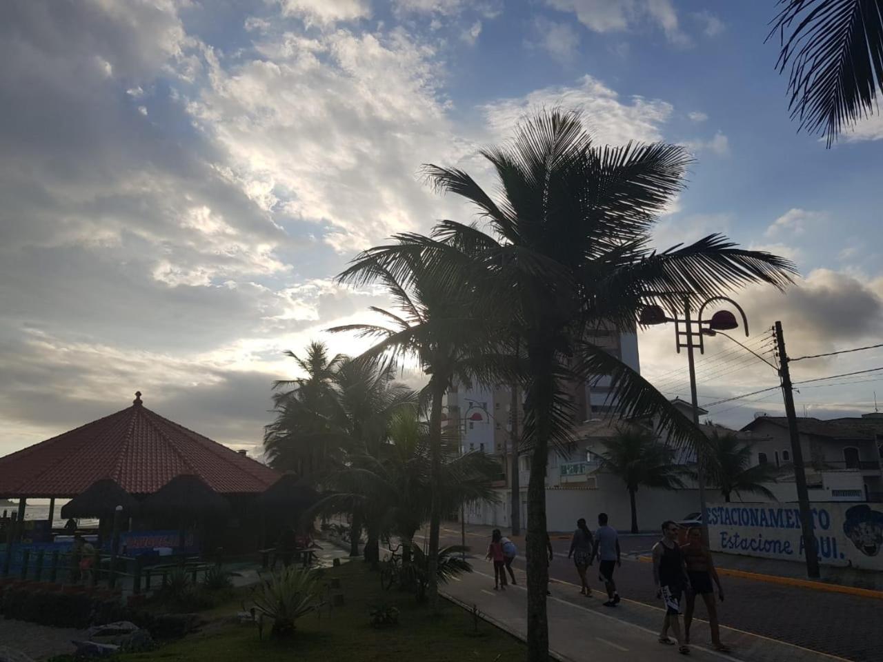 Pousada Elegance Beira Mar Itanhaém エクステリア 写真
